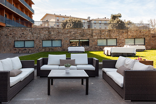 006_alta_montanya Terraza.jpg